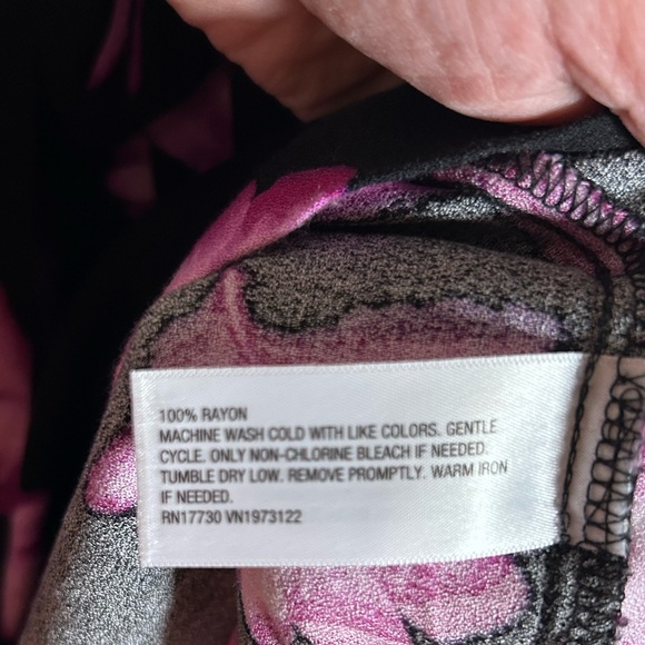 NWT Ava & Viv Woman Wrap Dress Black With Fusica Purple/Pink Floral Size XXL - Picture 11 of 13